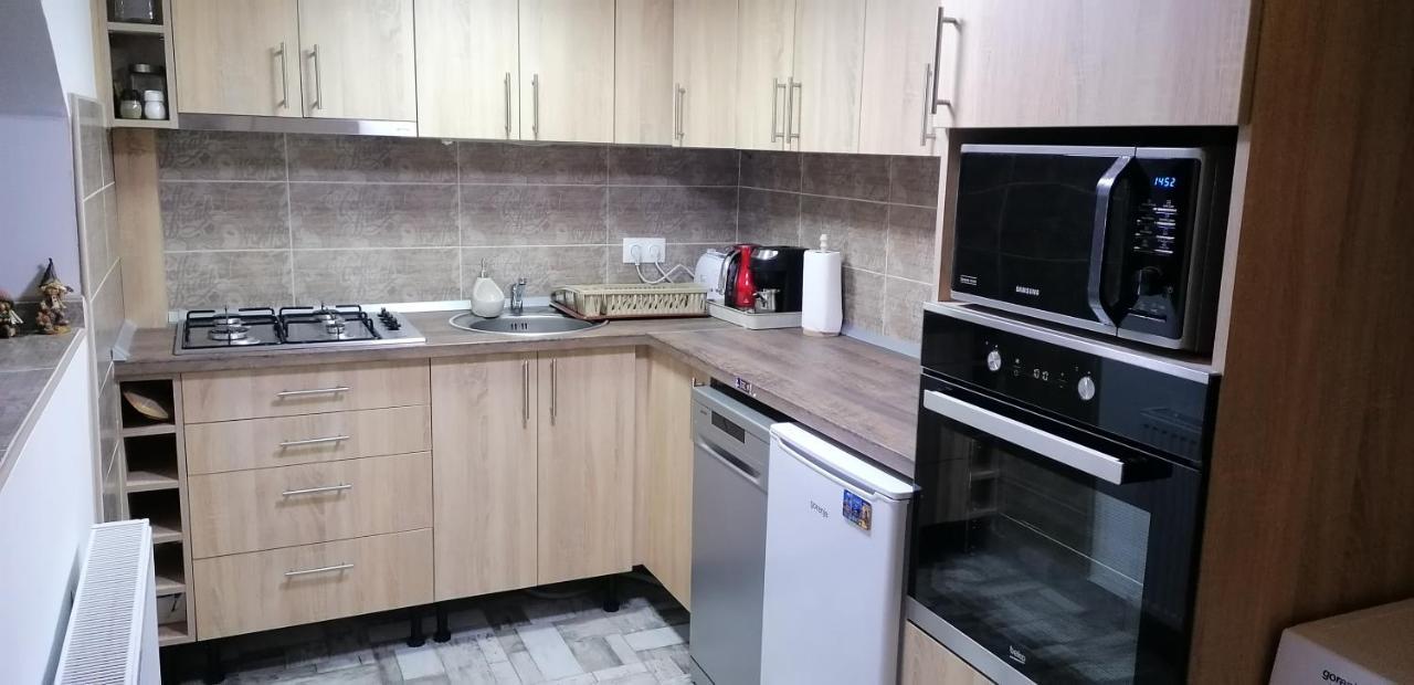 Little-Oasis Apartment Budapest Bagian luar foto