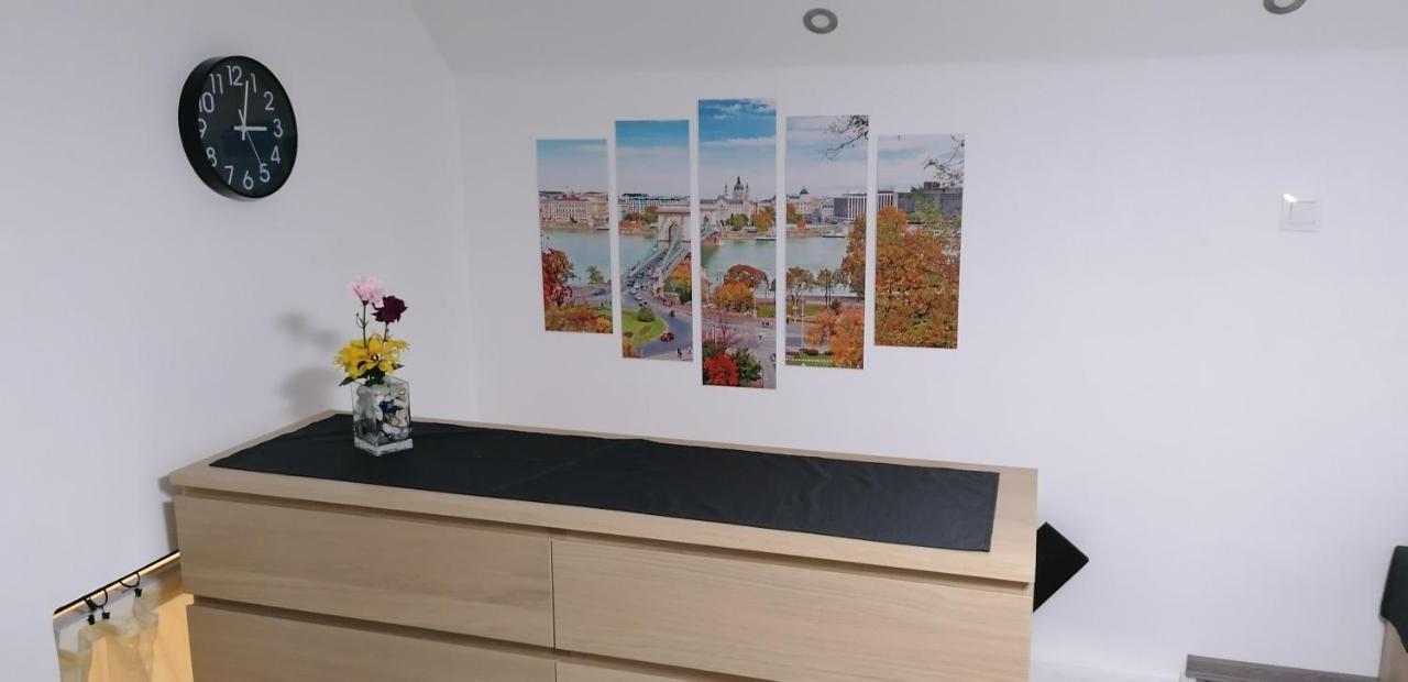 Little-Oasis Apartment Budapest Bagian luar foto