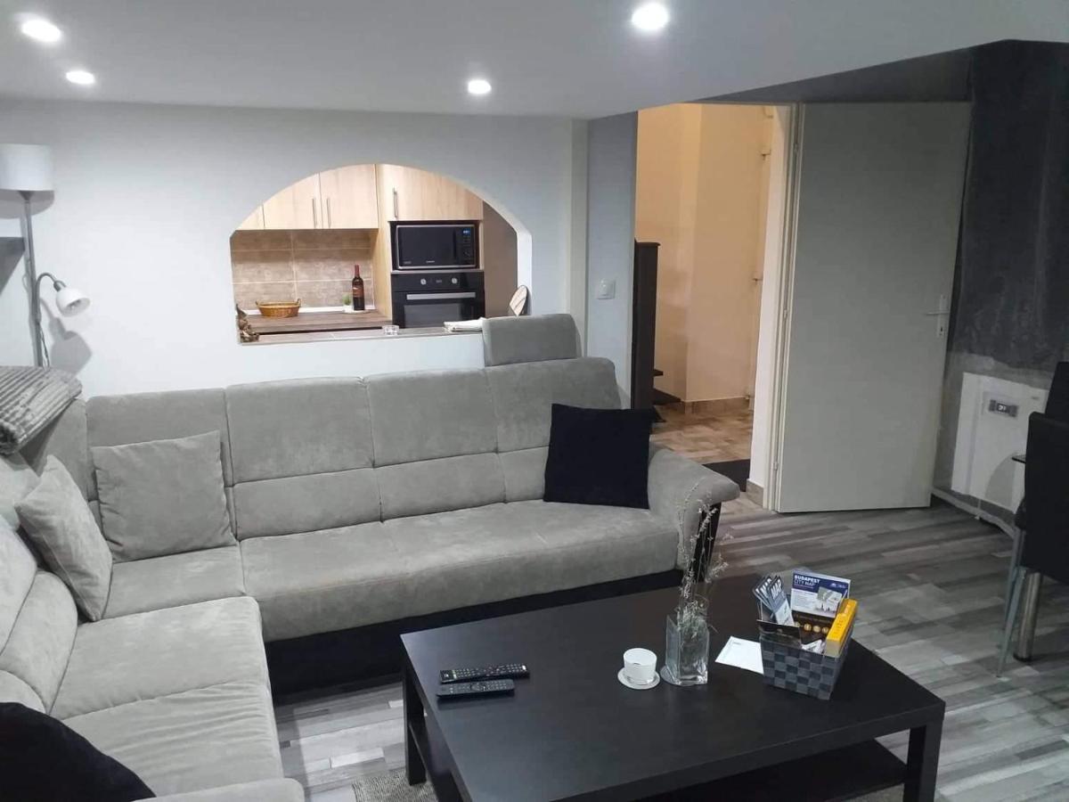Little-Oasis Apartment Budapest Bagian luar foto