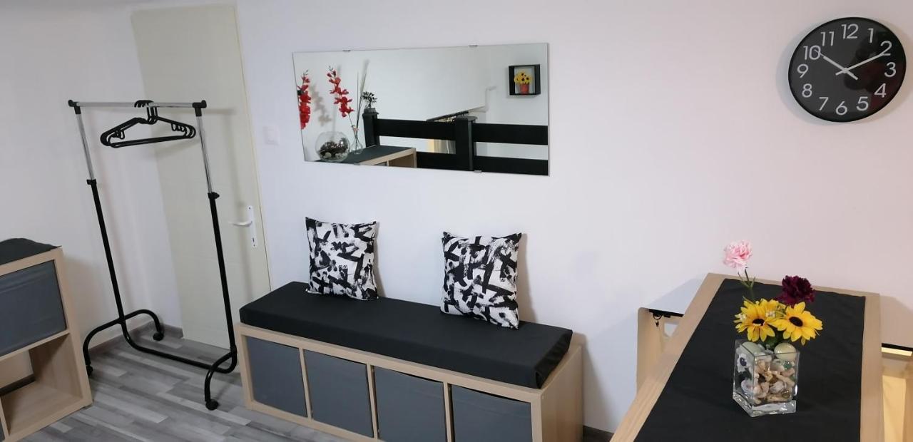 Little-Oasis Apartment Budapest Bagian luar foto