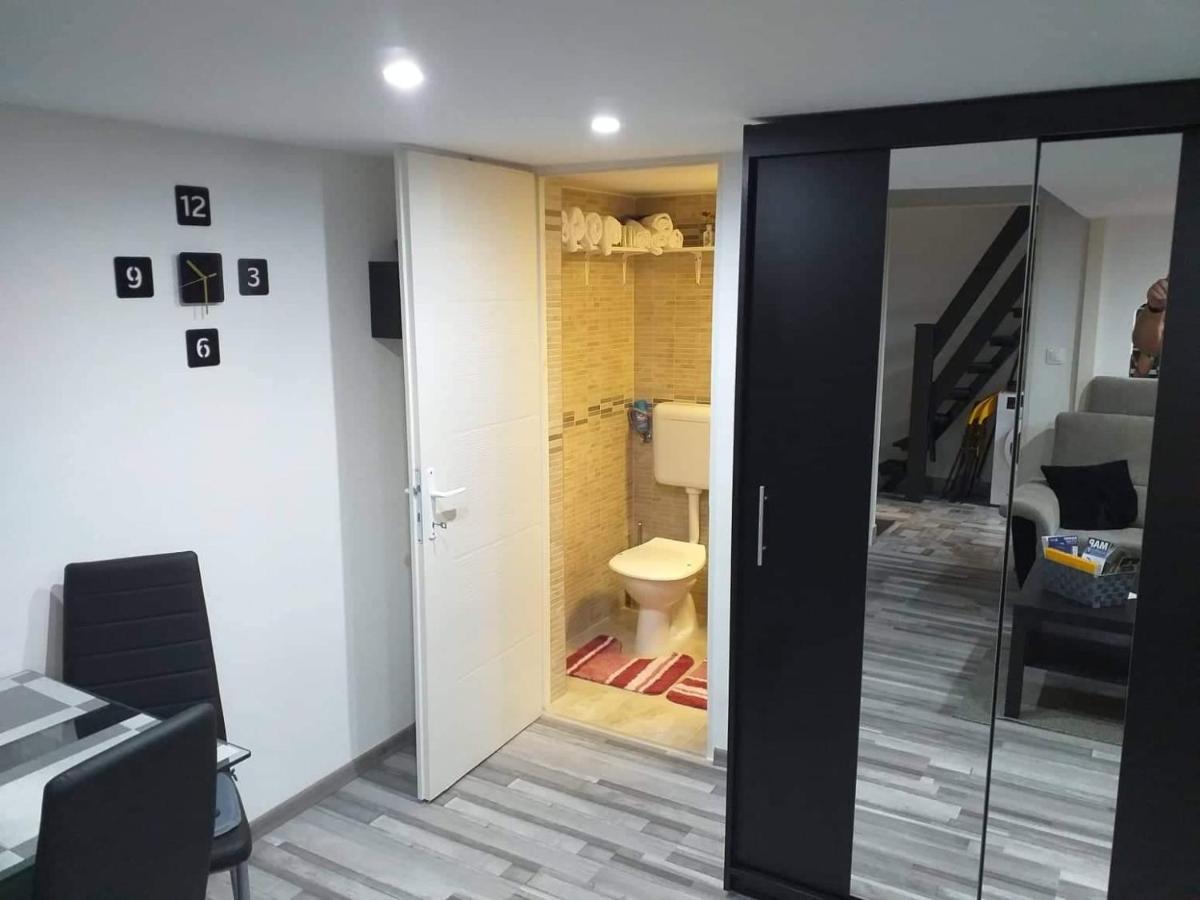 Little-Oasis Apartment Budapest Bagian luar foto