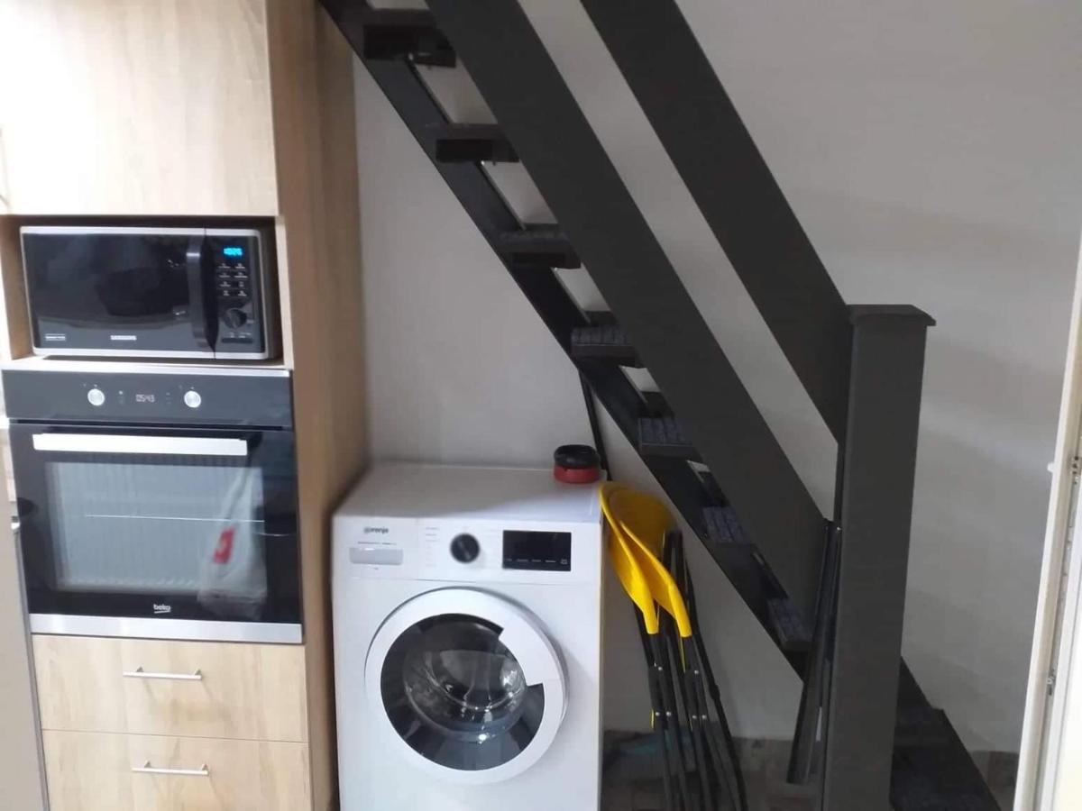 Little-Oasis Apartment Budapest Bagian luar foto
