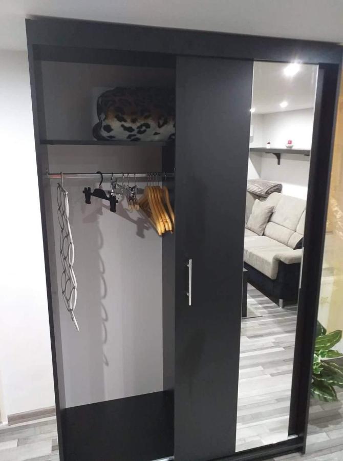 Little-Oasis Apartment Budapest Bagian luar foto