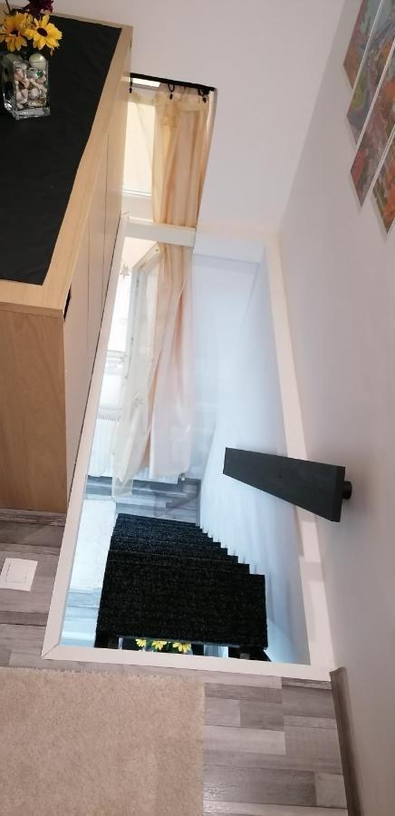 Little-Oasis Apartment Budapest Bagian luar foto