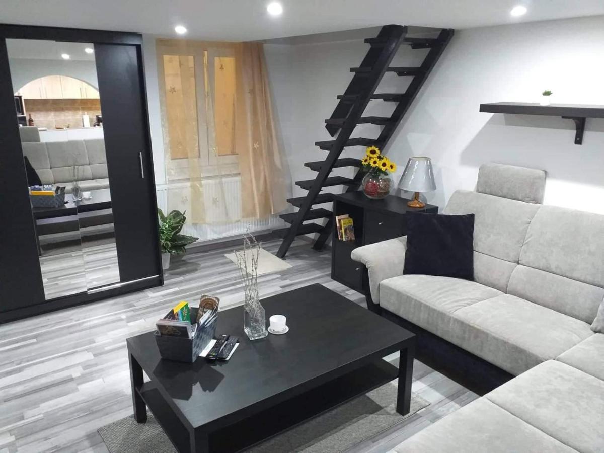 Little-Oasis Apartment Budapest Bagian luar foto