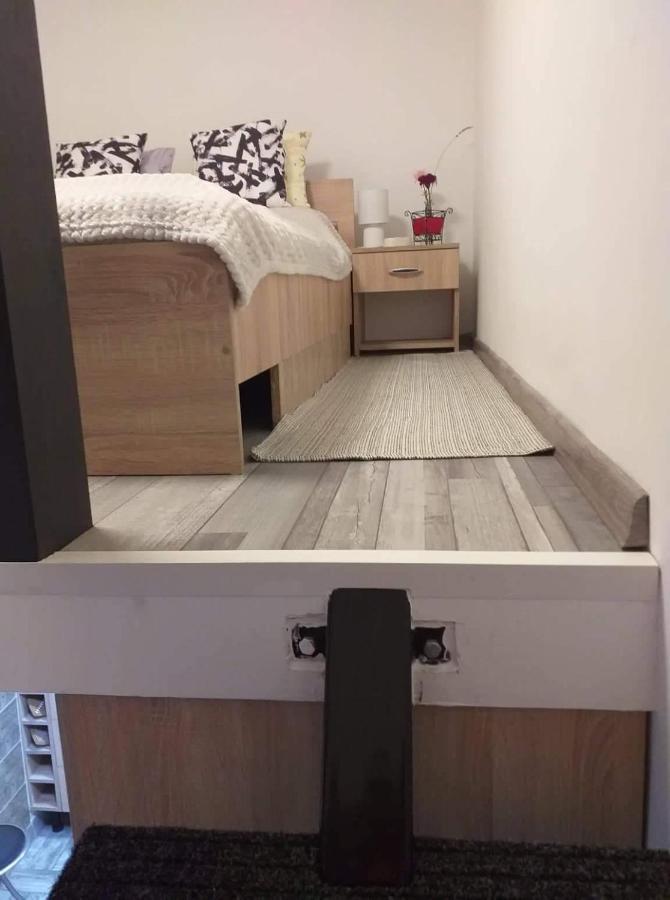 Little-Oasis Apartment Budapest Bagian luar foto