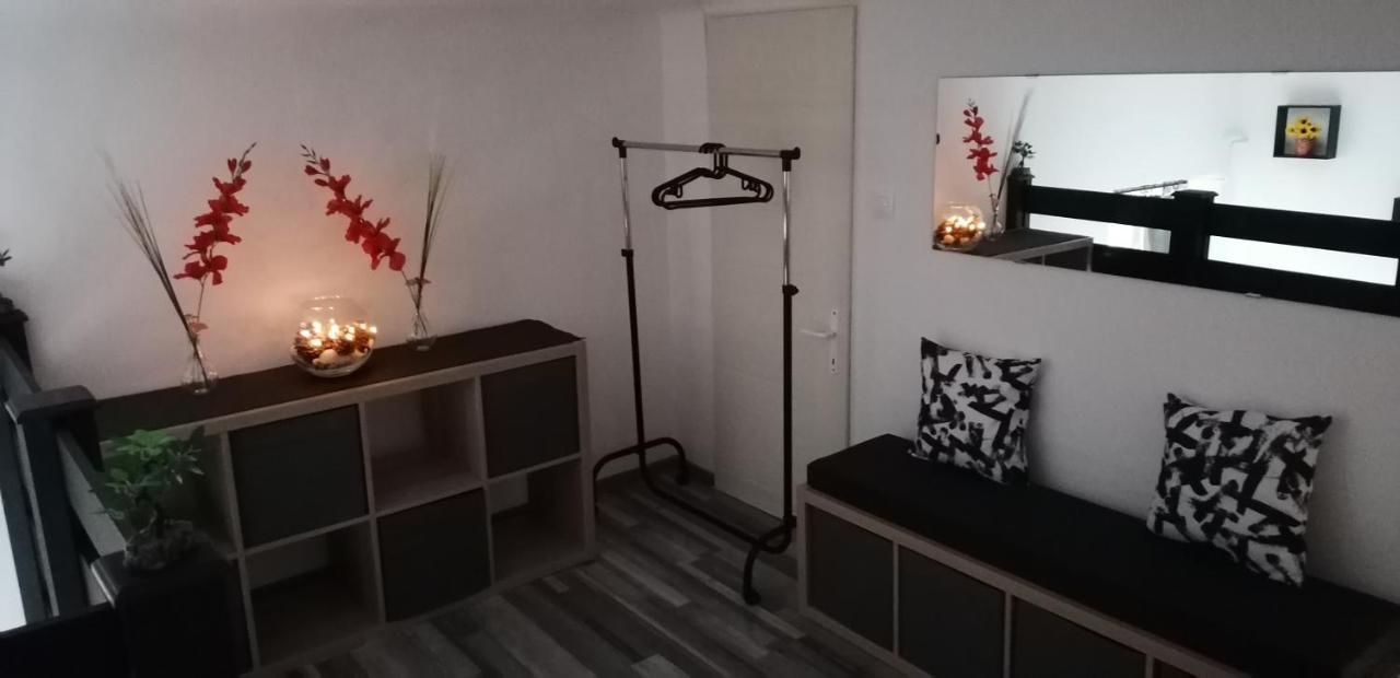 Little-Oasis Apartment Budapest Bagian luar foto